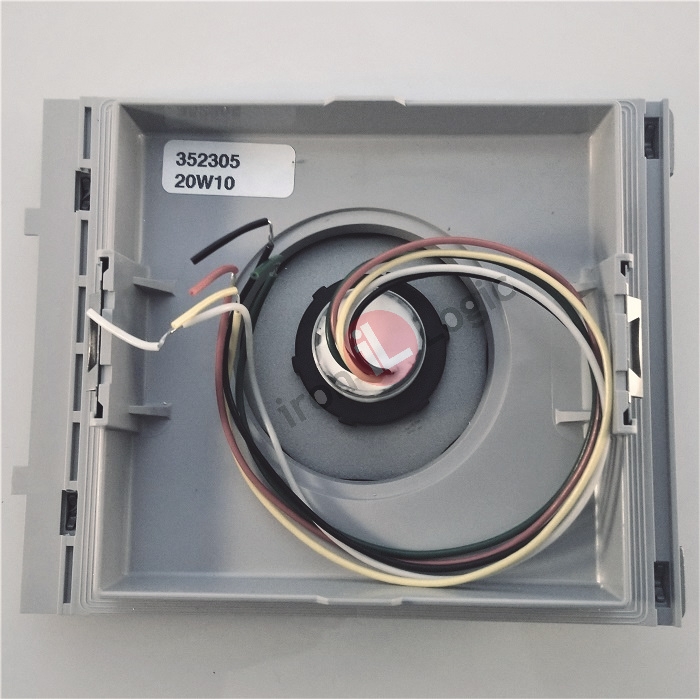 Čtečka ROBUR Wiegand 26 iButton(1-wire) zapuštěná chráněná 13,56 MHz MIFARE RFID kontrola vstupu  IRON LOGIC-bticino