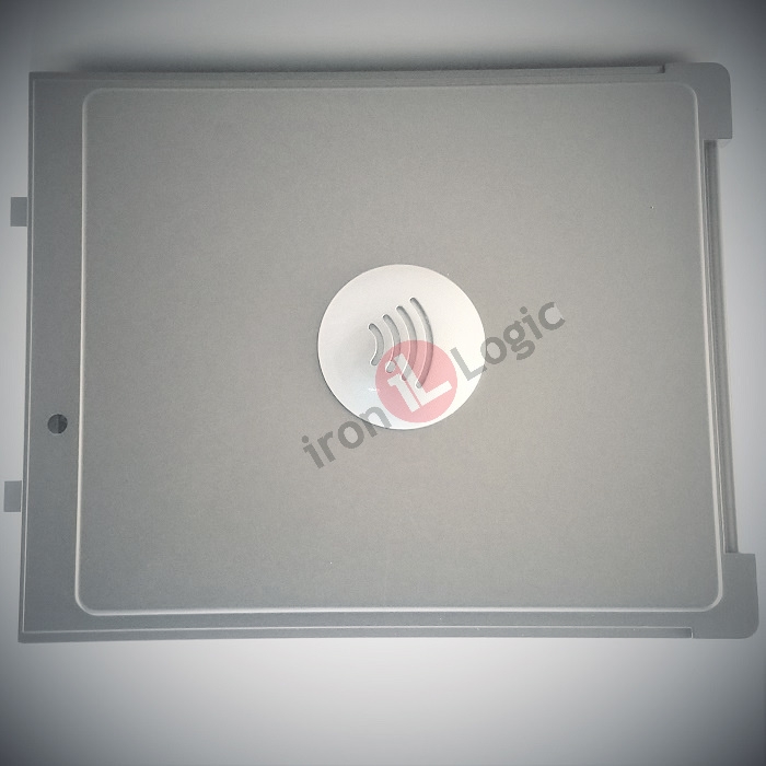 Čtečka ROBUR Wiegand 26 iButton(1-wire) zapuštěná chráněná 13,56 MHz MIFARE RFID kontrola vstupu  IRON LOGIC-bticino